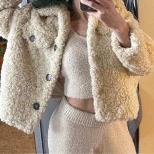 Zara Cozy Cream Sherpa Jacket sz. XS